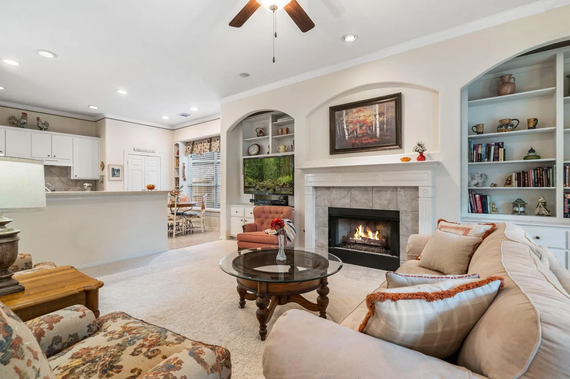 Photo of 30 W Windsor Hills Circle