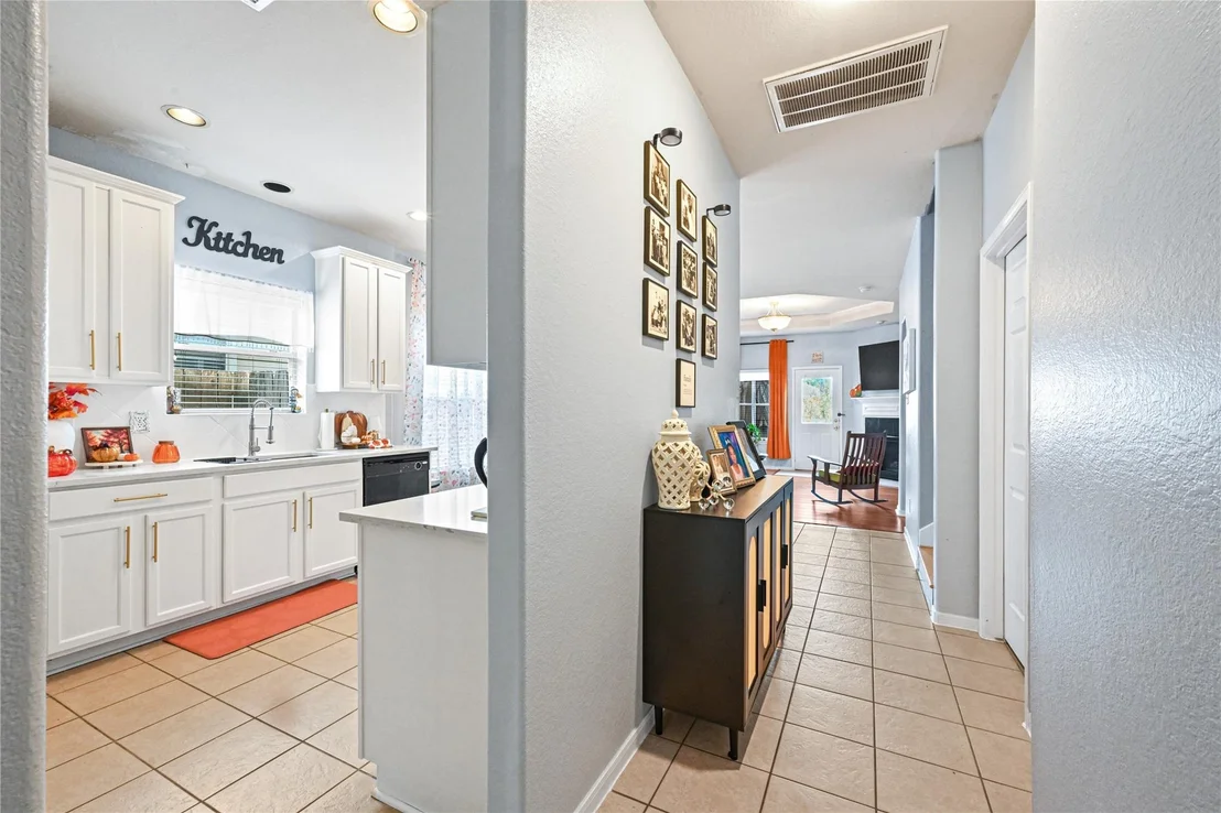 Photo of 11618 Wingborne Lane
