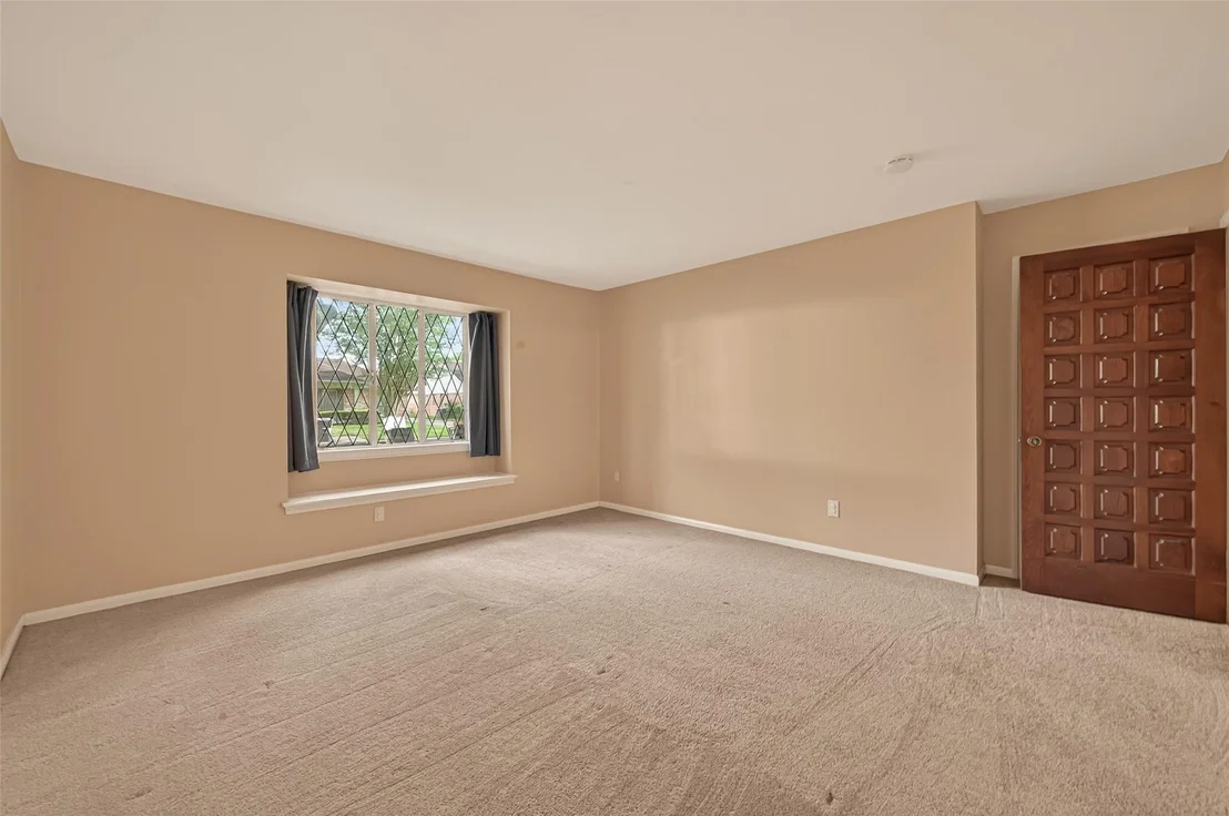 Photo of 6210 Claridge Drive