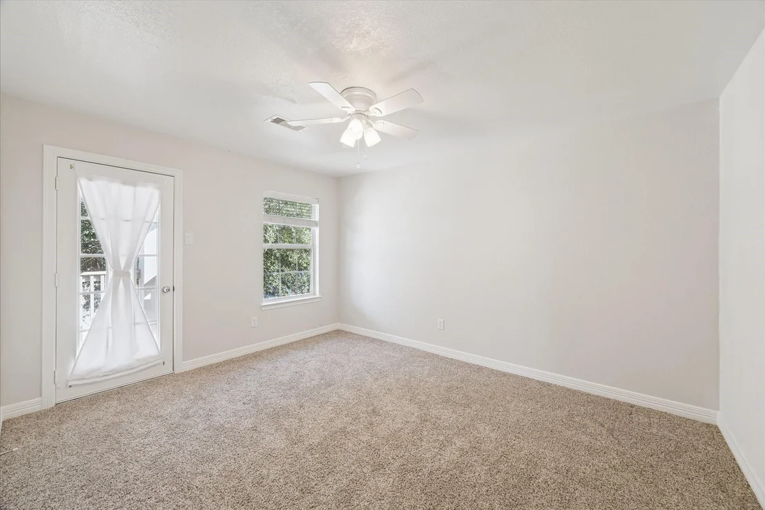 Photo of 18627 Walden Glen Circle