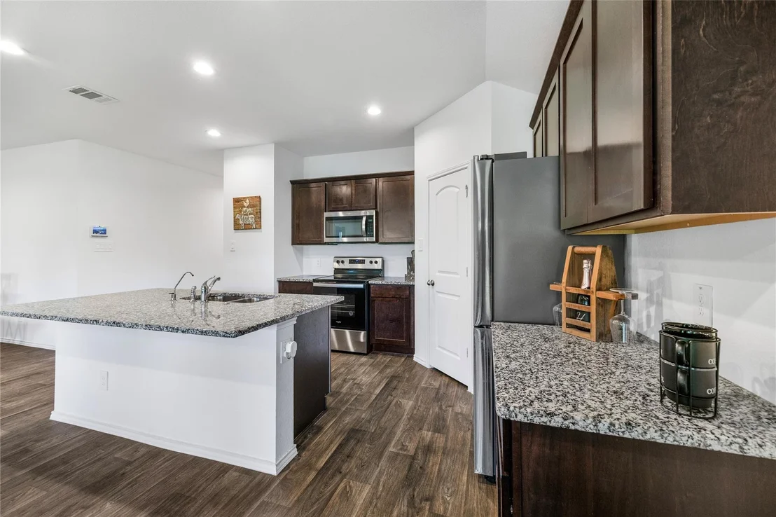 Photo of 2906 Roman Forest Boulevard