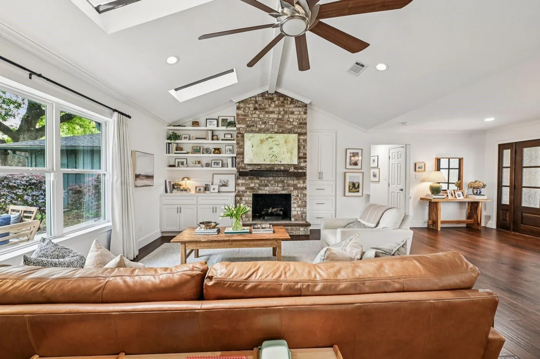 Photo of 11403 Valley Spring Drive