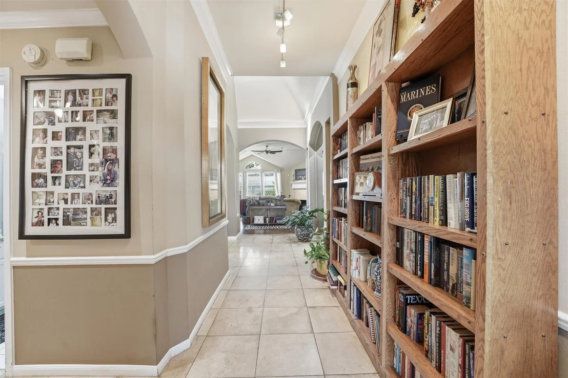 Photo of 19319 Pine Cluster Lane