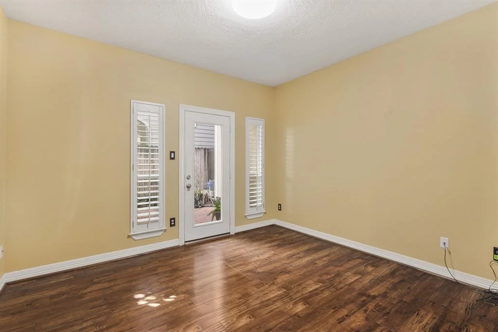 Photo of 307 Reinerman Street