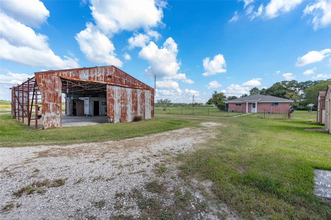 Photo of 3504 State Highway 61