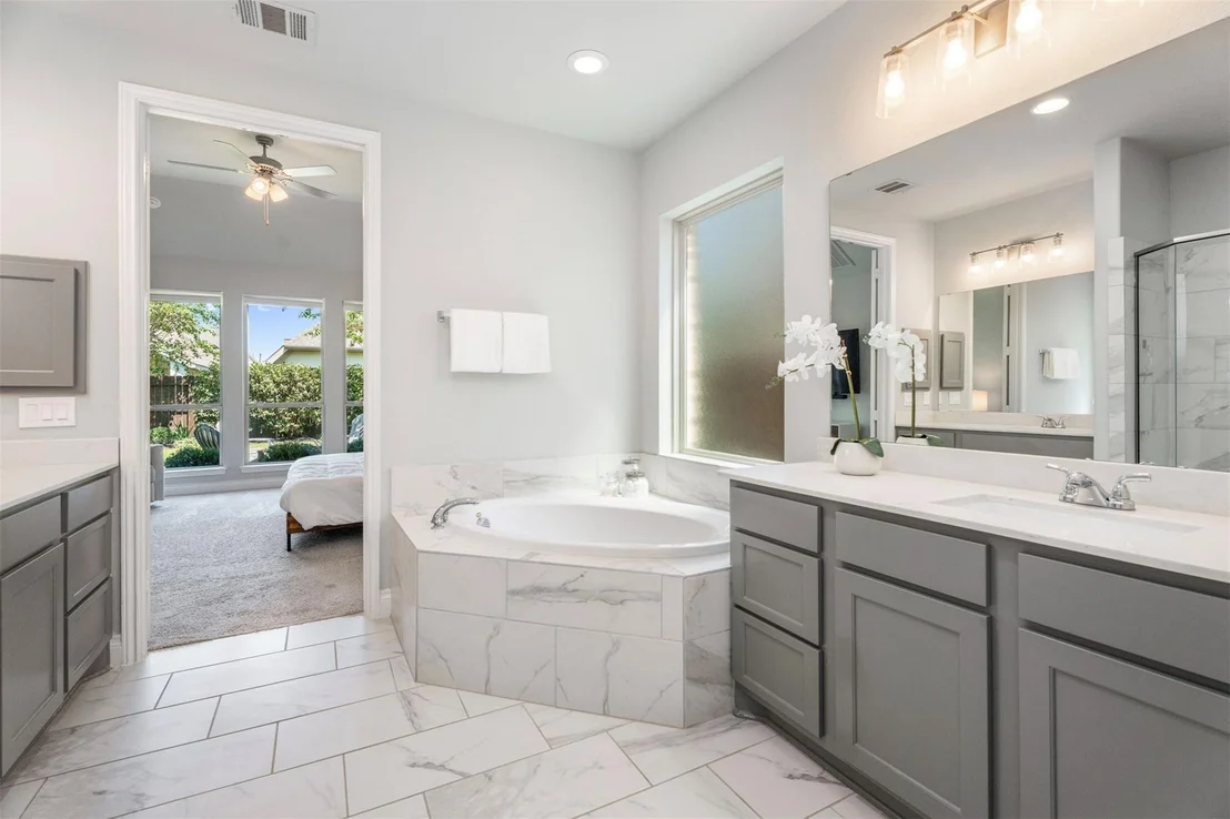 Photo of 28118 Knight Peak Drive