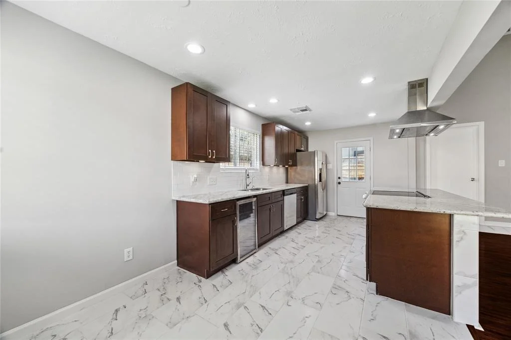 Photo of 7315 Windvine Drive