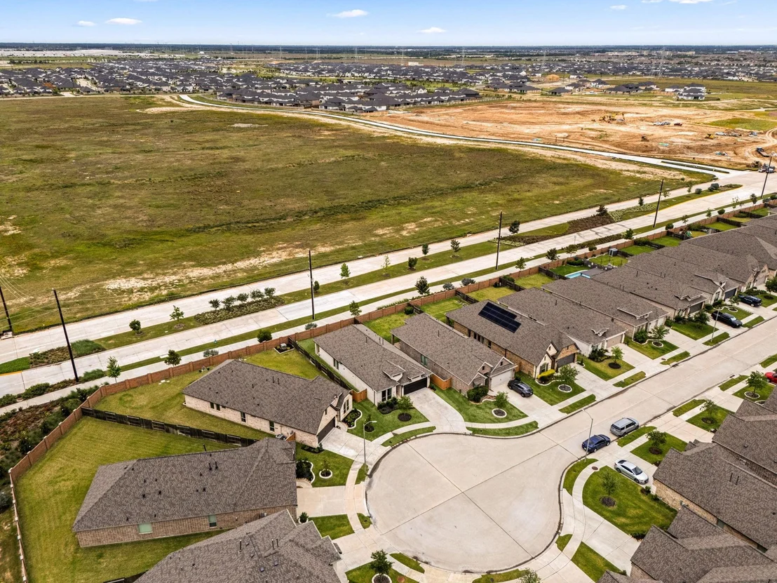 Photo of 8711 Harbor Pines Drive