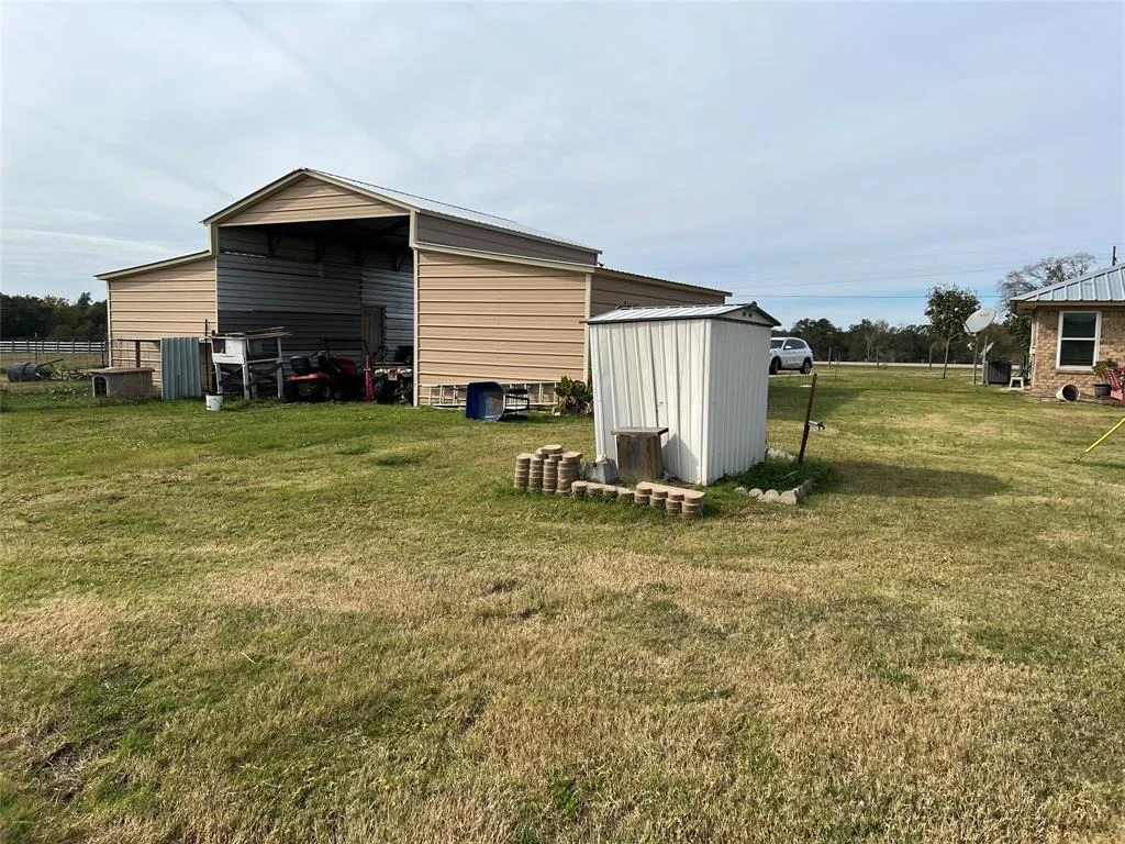 Photo of 10502 State Highway 21 E