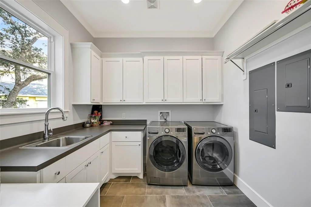 Photo of 3307 Eckert Drive