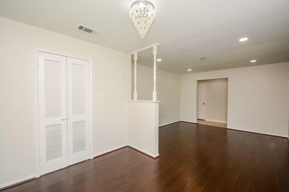 Photo of 6002 Verdome Lane