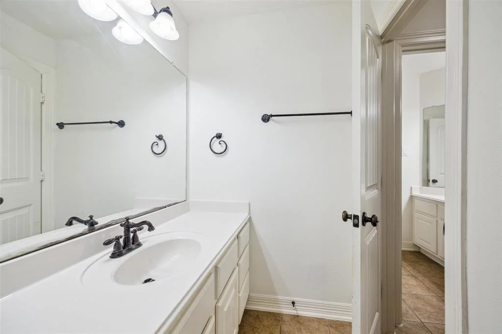 Photo of 11 Glistening Pond Place