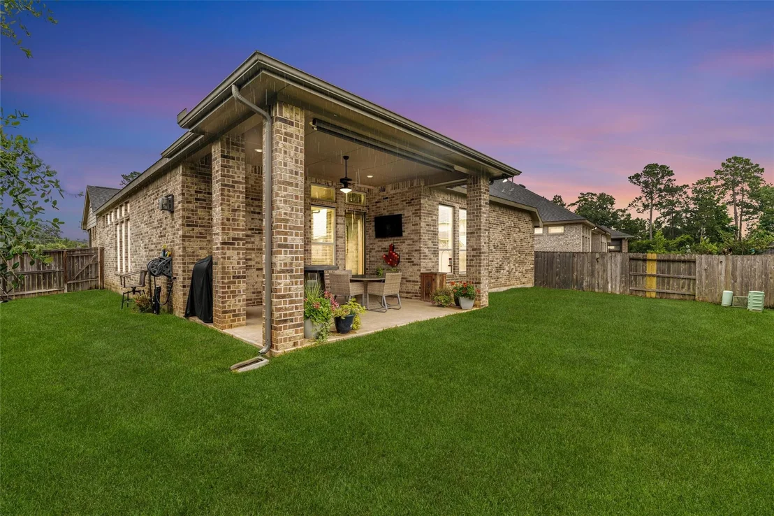 Photo of 561 Rolling Brook Lane