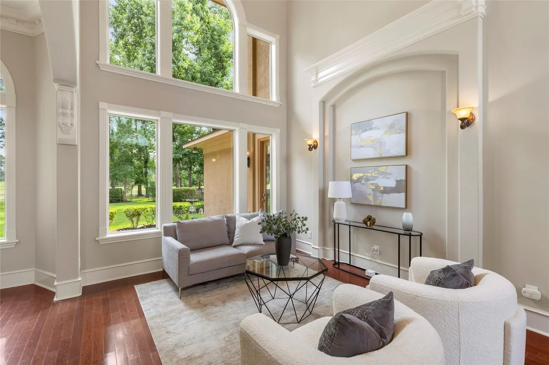 Photo of 6207 Windrose Hollow Lane