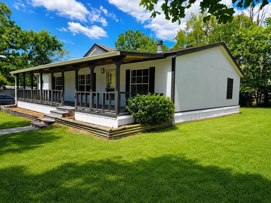 Photo of 151 N Canyon Drive