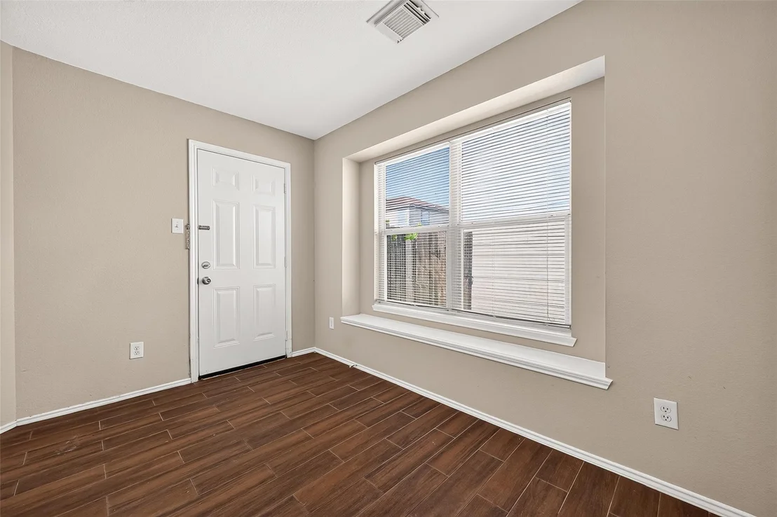 Photo of 12926 Valleygate Lane