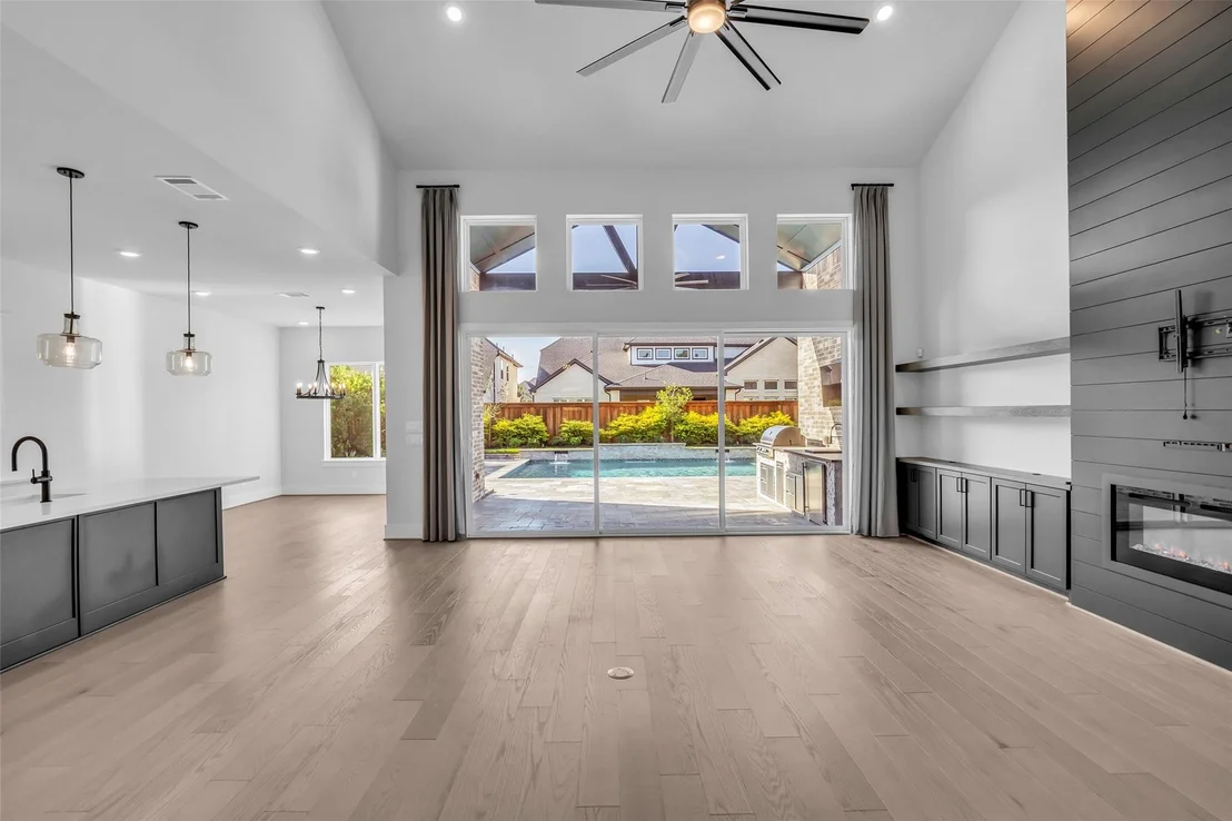 Photo of 4708 Lorelai Lane