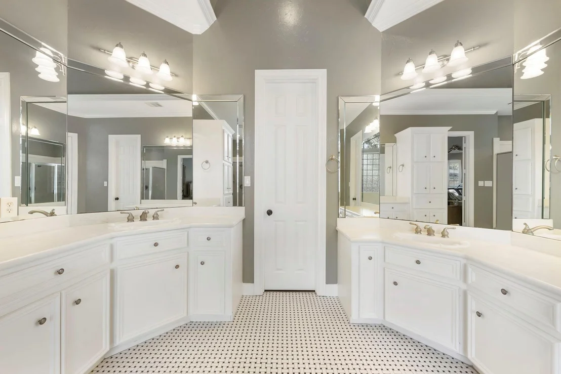 Photo of 25322 Piney Bend Court