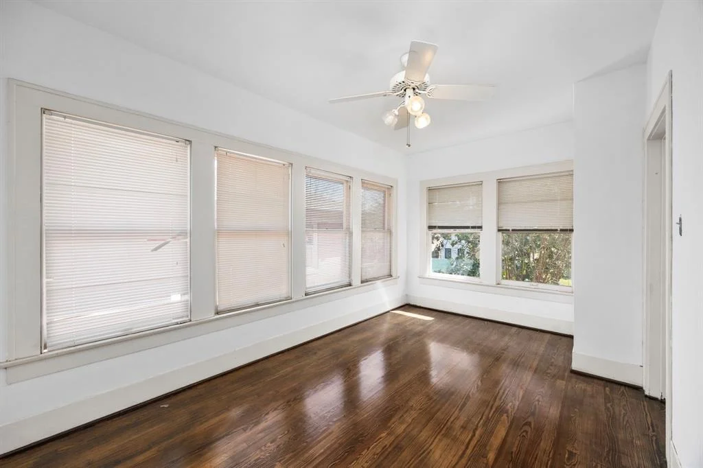 Photo of 1932 Albans Road