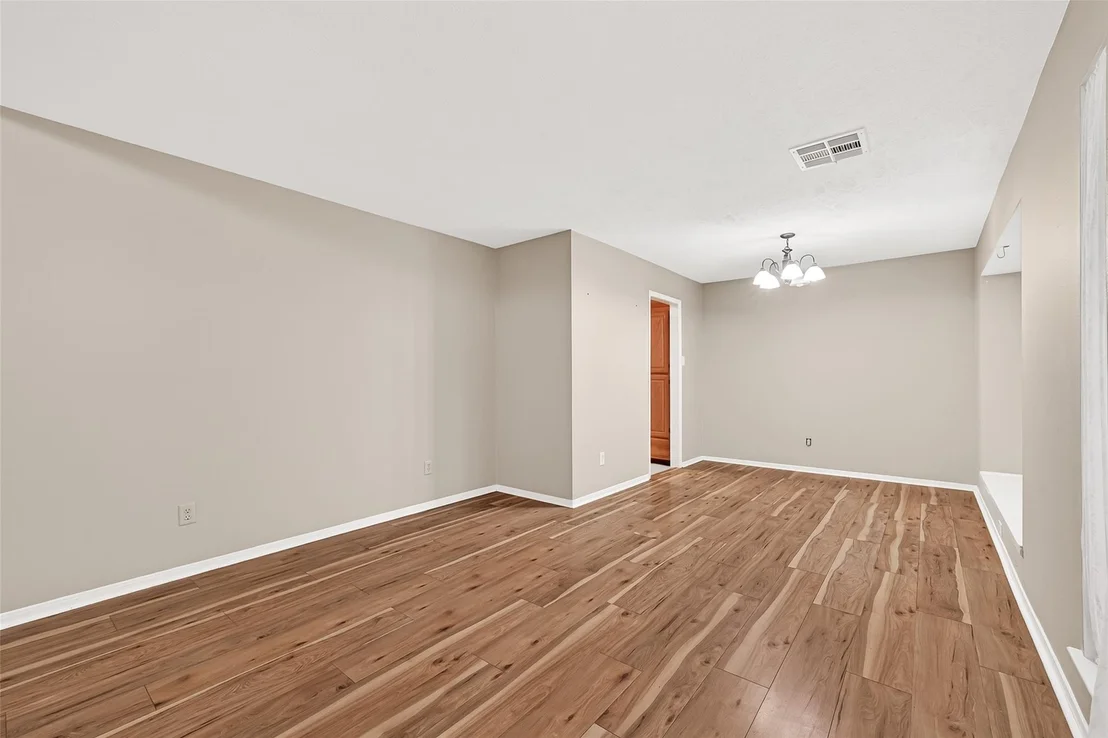 Photo of 2182 Tree Lane