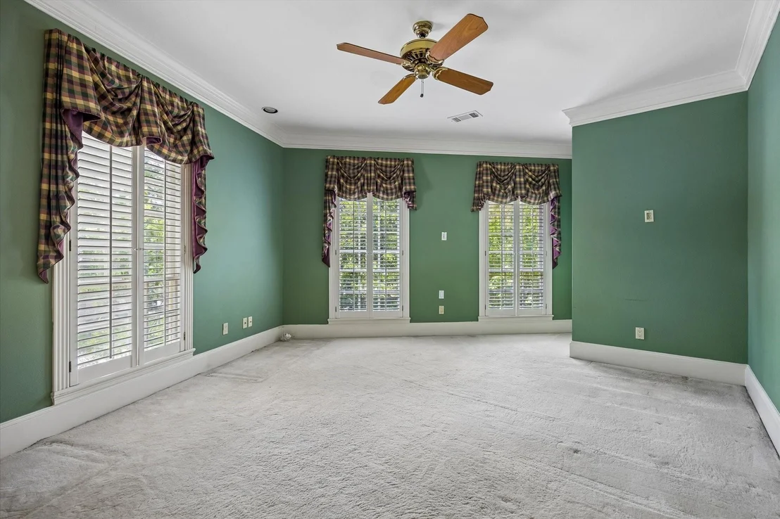 Photo of 1 Pine Briar Circle