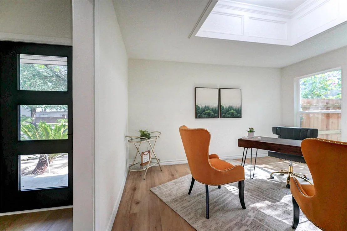 Photo of 11618 Lakeside Place Drive