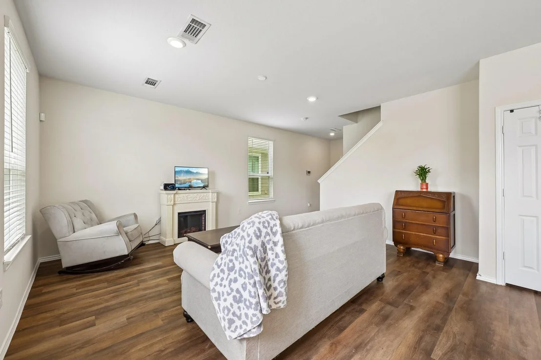 Photo of 5842 Dry Brush Place