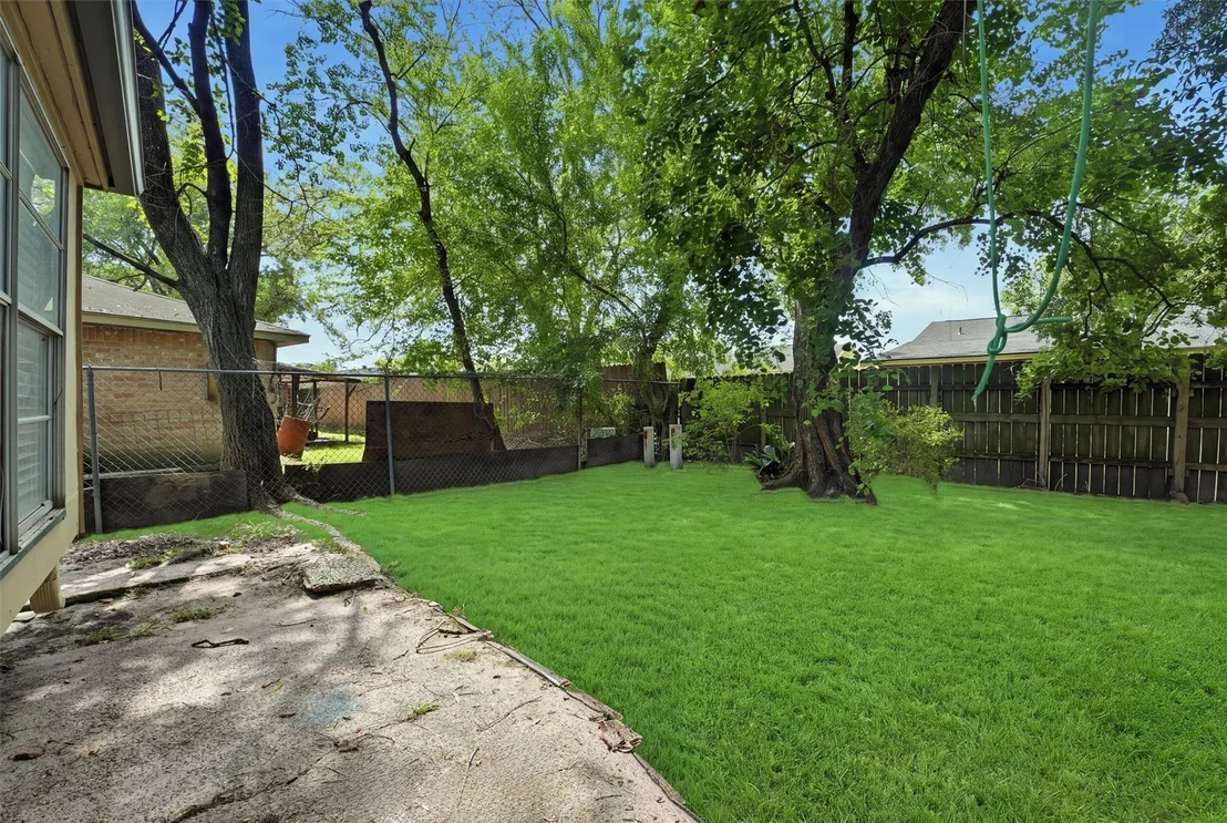 Photo of 12402 Enchanted Path Drive