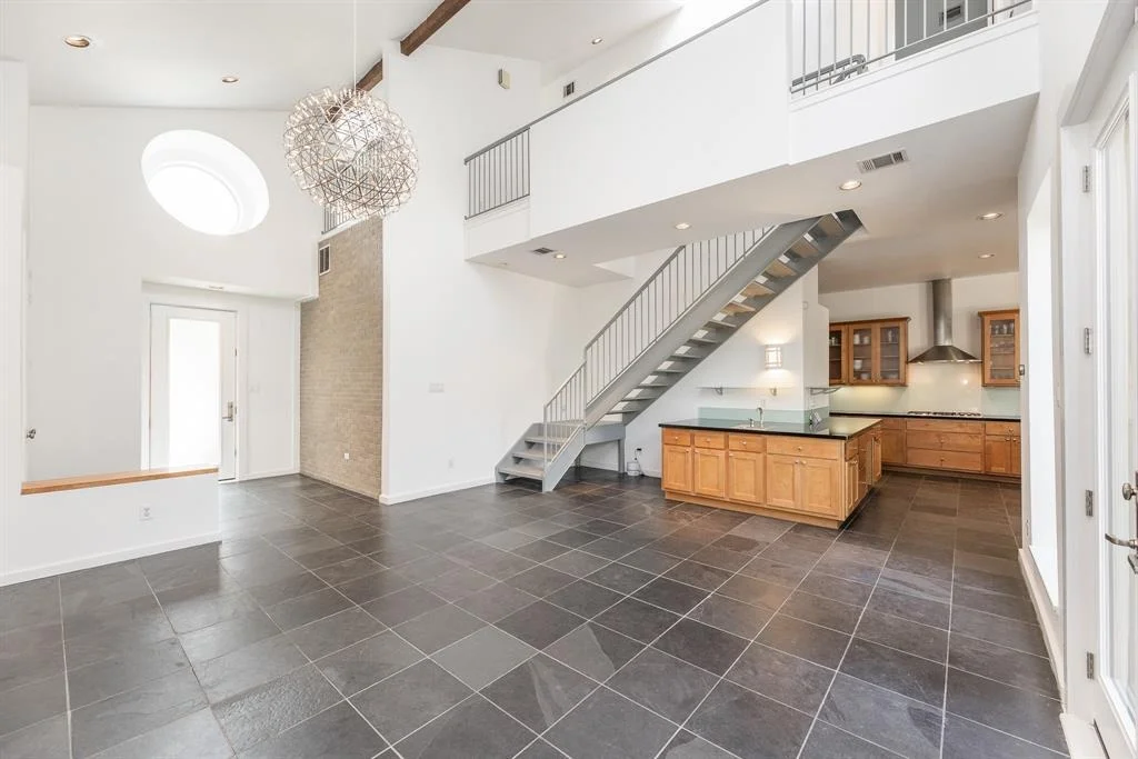 Photo of 906 Willard Street