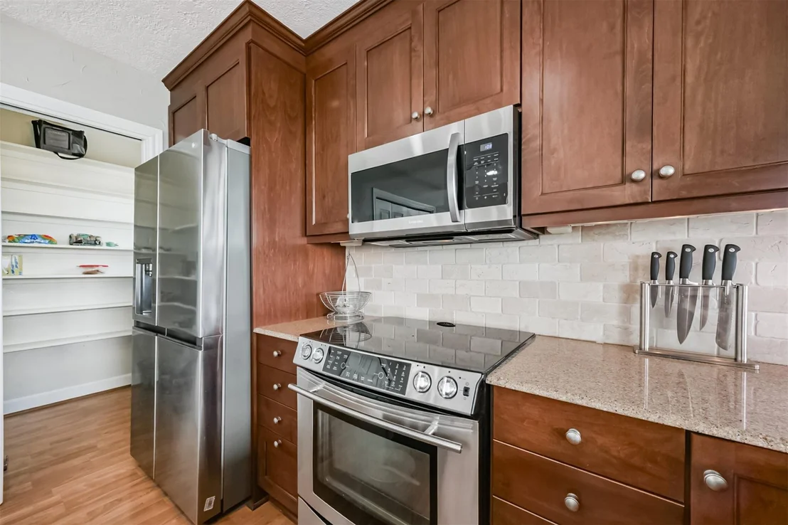 Photo of 1335 Edwards Drive