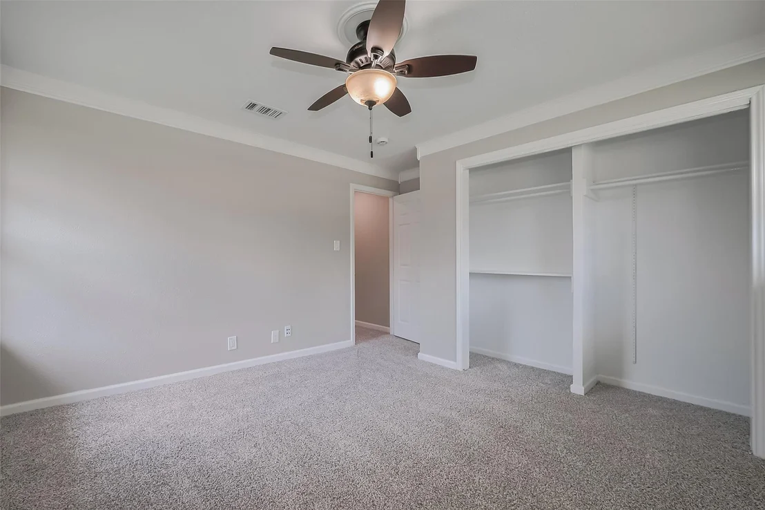 Photo of 5243 Stillbrooke Drive