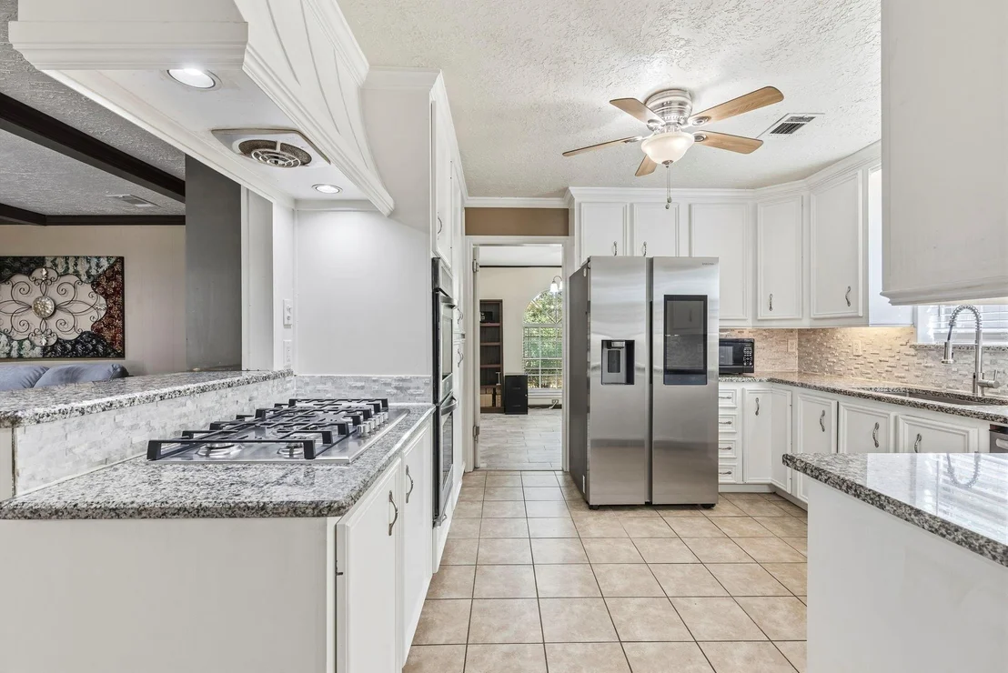 Photo of 17603 Loring Lane