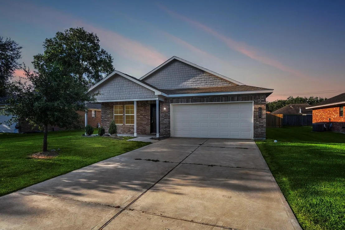 Photo of 1003 Star Fish Drive
