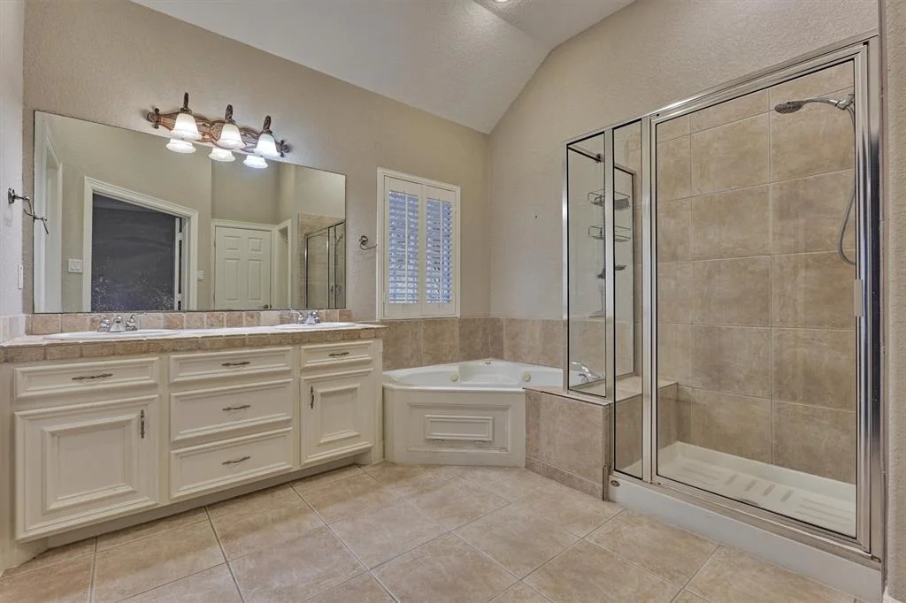 Photo of 18 Monterrey Cove