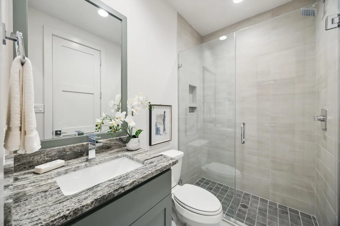 Photo of 2123 Emancipation Avenue