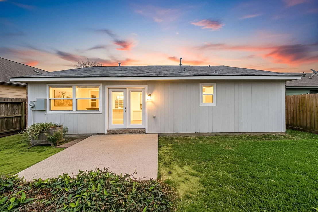 Photo of 4902 Moody Reef Drive