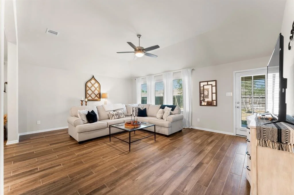 Photo of 4531 Overlook Bend Drive