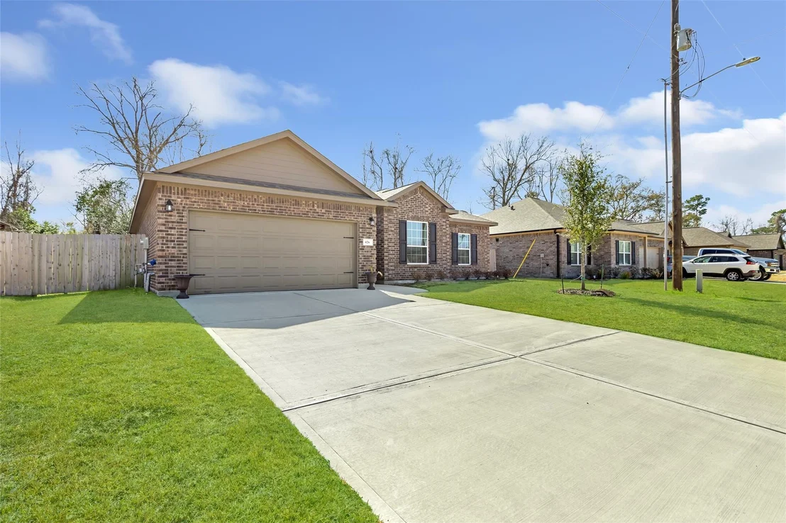 Photo of 426 Pebble Drive