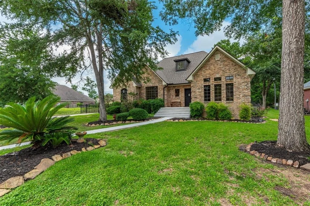 Photo of 2209 Oak Drive