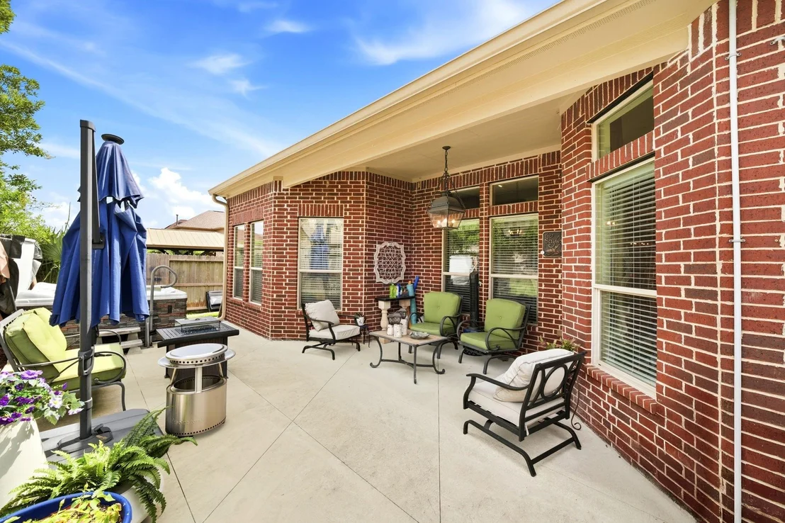 Photo of 25910 Northcrest Drive
