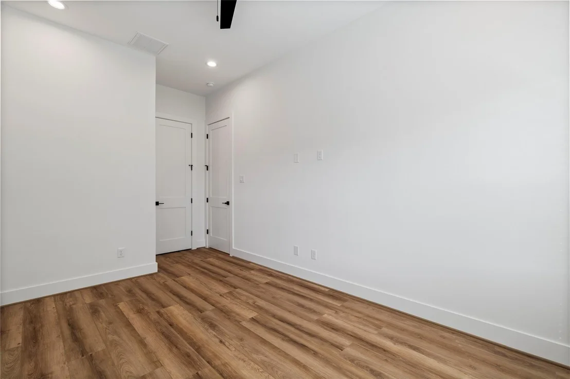 Photo of 2706 Fox Street