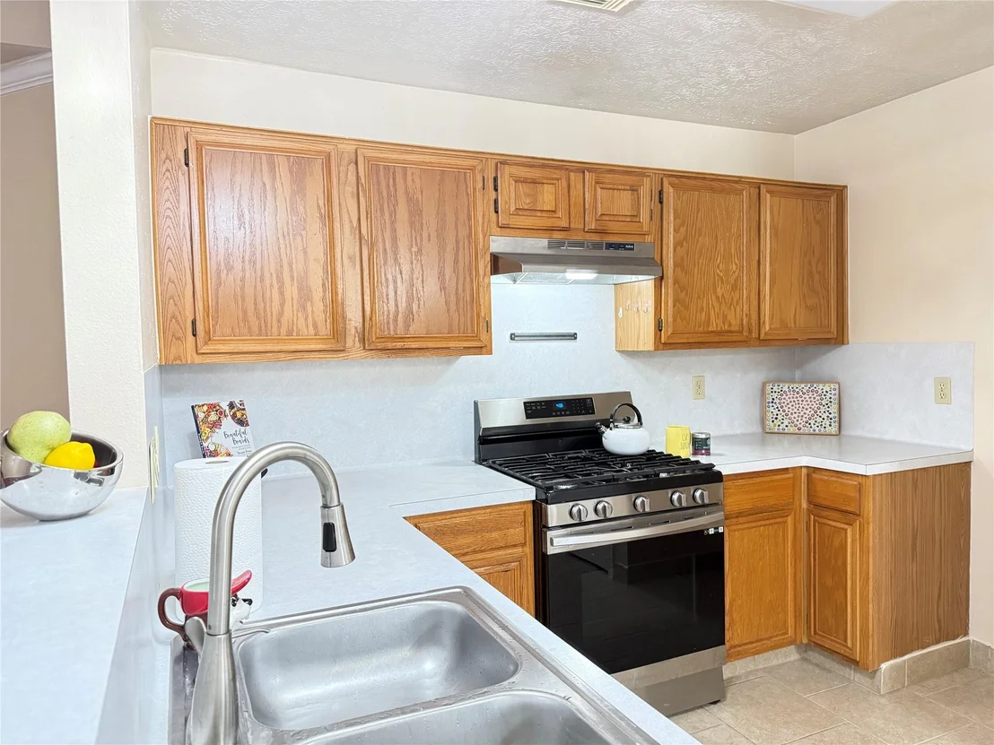Photo of 13806 Cantwell Drive