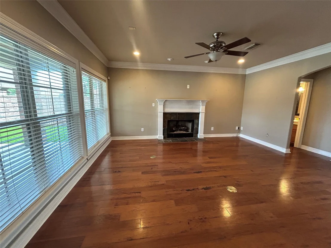 Photo of 6305 Meadow Mist Street