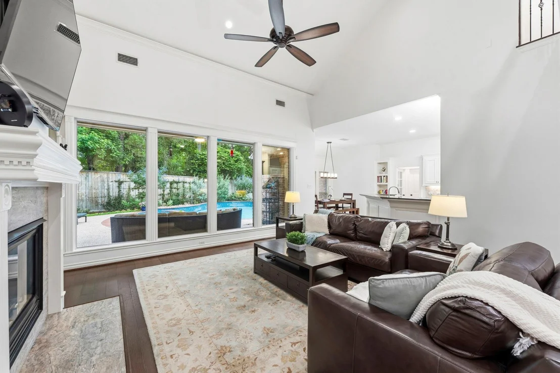 Photo of 130 E Fairbranch Circle
