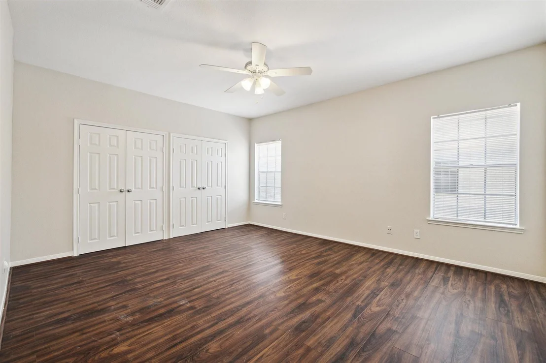 Photo of Unit 404 at 3780 Tanglewilde Street