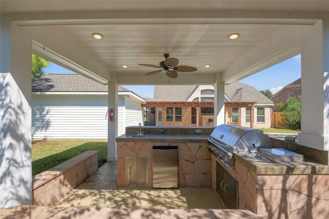 Photo of 8403 Glenn Elm Drive