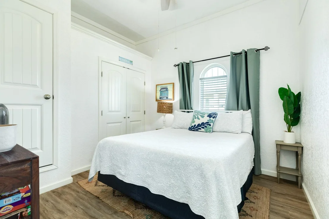 Photo of 141 Howard Avenue