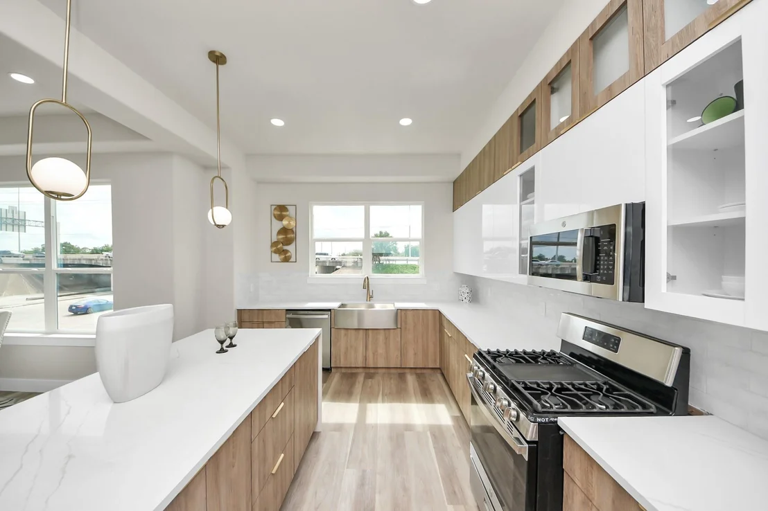 Photo of 2014 Blodgett Street