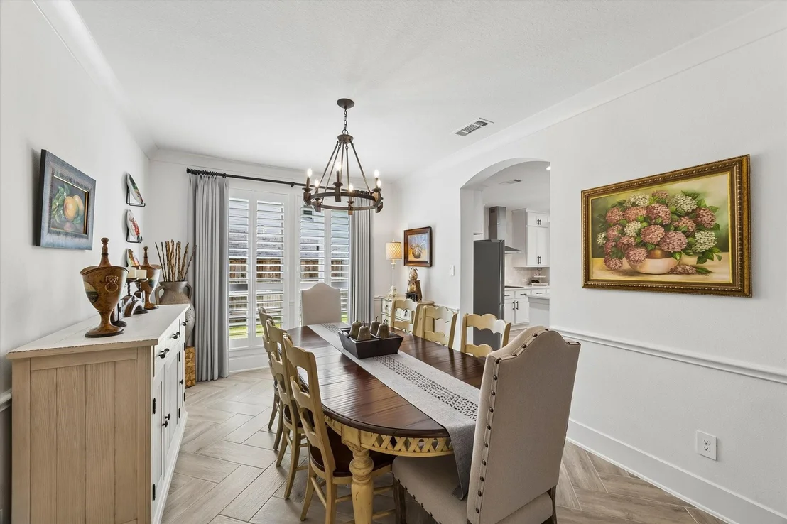Photo of 192 Somerset Point Boulevard