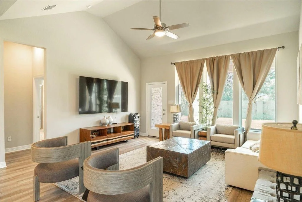 Photo of 29023 Laurel Grove Lane
